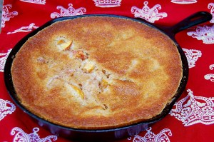 skillet peach cobbler 004
