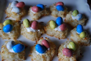 Mama Steph's springtime birds' nest cookies